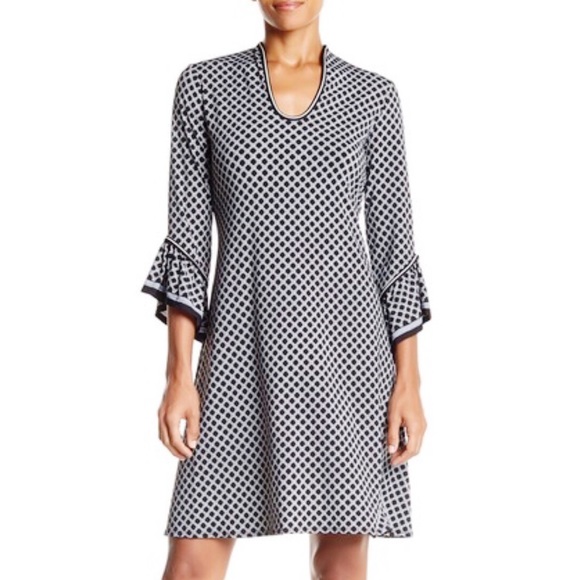 Max Studio Dresses & Skirts - NWT Max Studio ‘Ruffle Cuff Swing Dress’